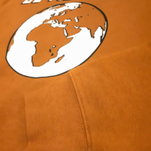 Biosweater-mosterd-unisex-JM-detail