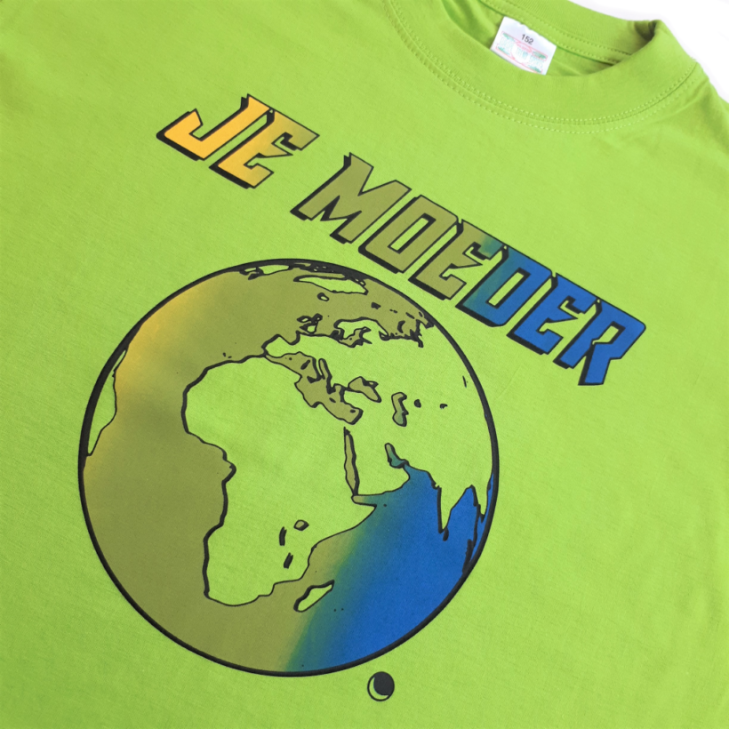 Euro-kids-green-iris-detail (2)